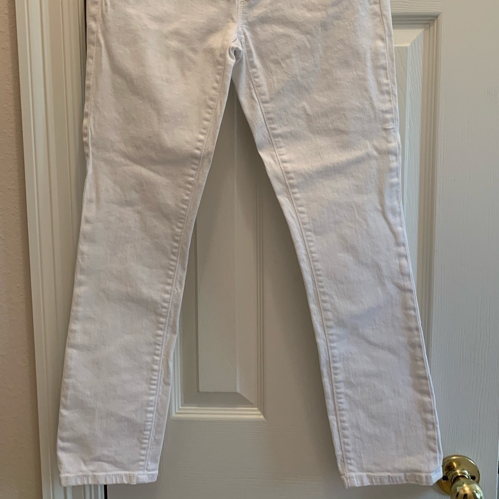 LOFT white straight leg jeans by Ann Taylor like new - Picture 3 of 12